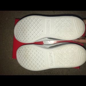 Puma Shoes - Puma Vikky Sneakers Puma Shoes - Puma Vikky Sneakers
